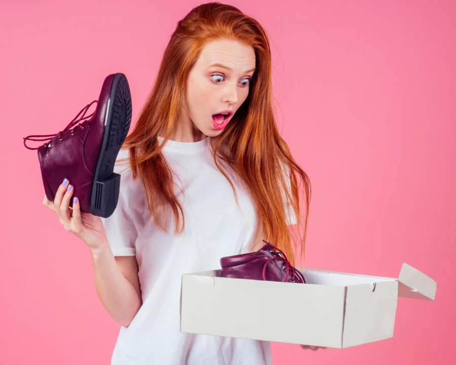 Merkinbreuk Dr Martens Google Advertenties door Temu
